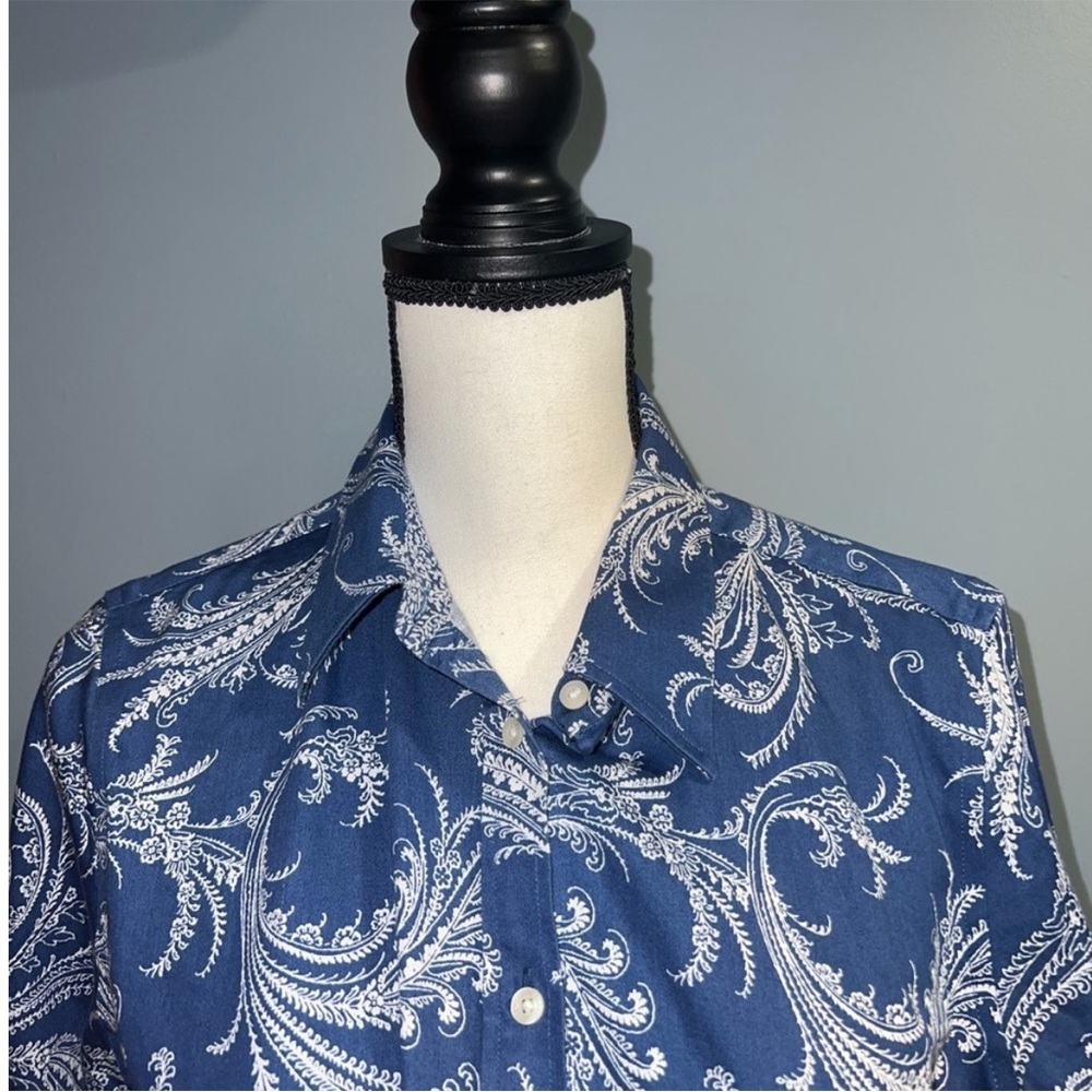 chaps- blue and white button up long sleeve top - Picture 2 of 5